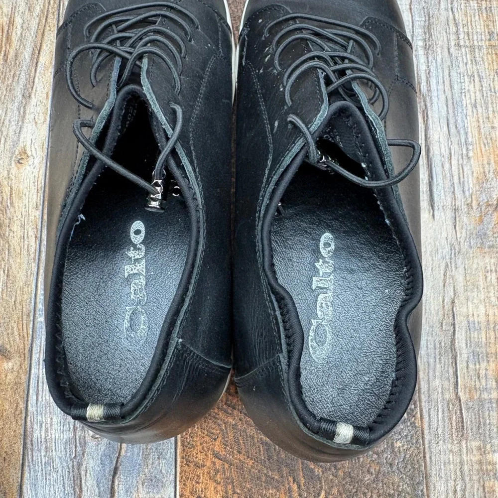 Calto Mens Black Leather Elevator Sneakers Height Increasing Shoes Heel Lift 7.5